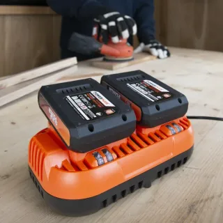 Двойно зарядно устройство Power Plus POWDP9057/ 20V