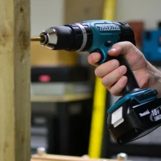 Акумулаторен ударен винтоверт Makita DHP453Z/ 18V