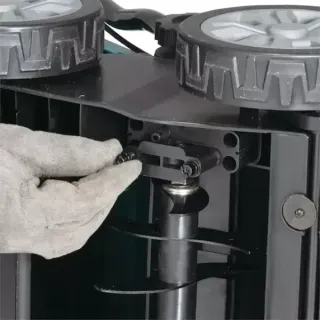 Комплект акумулаторен аератор + ръкавици Makita DUV320Z/ 18V