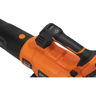 Акумулаторна духалка за листа KraftDele KD3446/ 21V/ 2x4Ah Акумулаторна духалка за листа KraftDele KD3446/ 21V/ 2x4Ah