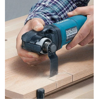 Мултифункционален инструмент Makita TM3010CX6J