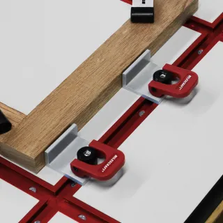 Универсална алуминиева шина за работен плот Milescraft  T-Trax24™