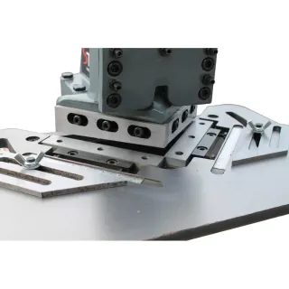 Гилотина за ламарина STILER HN 4/ 4 т Гилотина за ламарина STILER HN 4/ 4 т