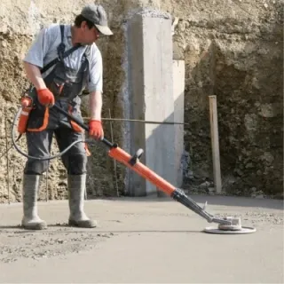 Телескопична машина за изглаждане на бетон и замазка Rokamat SKATE/ 1000W