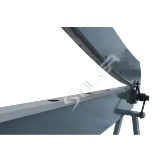 Гилотина за ламарина STILER HS 1300/ 1300 мм Гилотина за ламарина STILER HS 1300/ 1300 мм