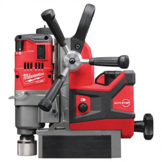 Акумулаторна магнитна бормашина Milwaukee M18FMDP-0C