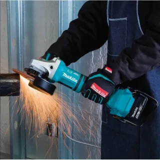 Акумулаторен ъглошлайф Makita DGA901ZU / 18 + 18 V