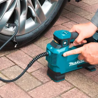 Акумулаторен компресор Makita MP001GZ XGT/ 40 V Акумулаторен компресор Makita MP001GZ XGT/ 40 V