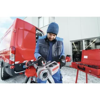 Акумулаторна резбонарезна машина ROTHENBERGER SUPERTRONIC 2000 E + BSPT1/2 Акумулаторна резбонарезна машина ROTHENBERGER SUPERTRONIC 2000 E + BSPT1/2