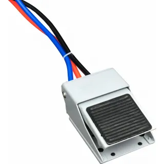 Кантираща машина STILER FX800 + 1 кг лепило/ 3.2kW Кантираща машина STILER FX800 + 1 кг лепило/ 3.2kW