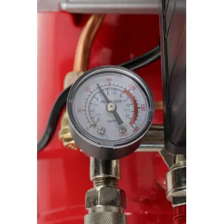 Компресор за въздух + пневматичен комплект KraftDele KD400-3/ 24л / 3.8к.с./ 2.8kW Компресор за въздух + пневматичен комплект KraftDele KD400-3/ 24л / 3.8к.с./ 2.8kW