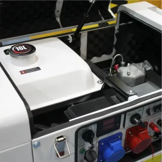 Дизелов звукоизолиран генератор за ток SENCI SCD7500TEQ/ 400V/ 7.5kW