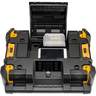 Акумулаторен радиоприемник Bluetooth DeWALT DWST1-81078-QW