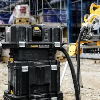 Акумулаторна прахосмукачка за сухо и мокро почистване DeWALT DCV586MN, 2000 W