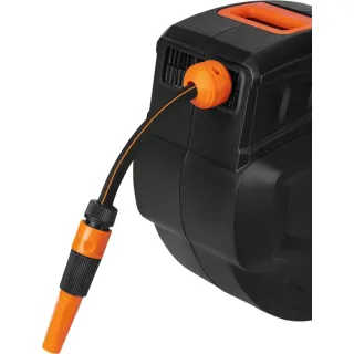 Макара с градински маркуч KraftDele KD2152/ 20 м + 2 м