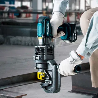 Акумулаторна машина за перфориране на метал Makita DPP200ZK/ 18 V Акумулаторна машина за перфориране на метал Makita DPP200ZK/ 18 V