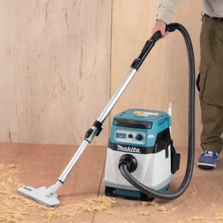 Акумулаторна прахосмукачка Makita DVC155LZ/ 18+18 V
