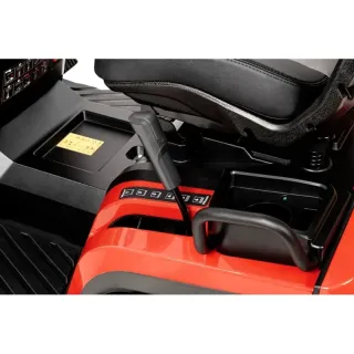 Тракторна косачка Cedrus C-TRAC-T108HS/ 18 к.с. Тракторна косачка Cedrus C-TRAC-T108HS/ 18 к.с.