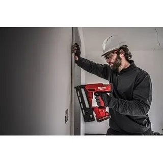 Акумулаторен такер Milwaukee M18FN16GA-0X/ 18V