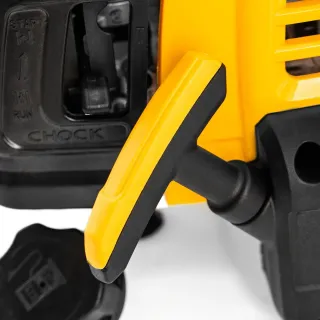 Комплект бензинов тример и защитен комплект DENZEL DT-52 + 963817/ 2hp
