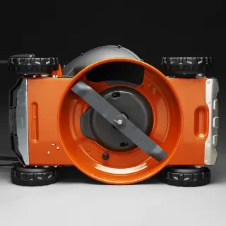 Бензинова косачка Husqvarna LC 353V/ 3.2 к.с. Бензинова косачка Husqvarna LC 353V/ 3.2 к.с.