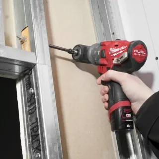 Акумулаторен ударен винтоверт с приставки Milwaukee M12FPDX-0 / 12V Акумулаторен ударен винтоверт с приставки Milwaukee M12FPDX-0 / 12V