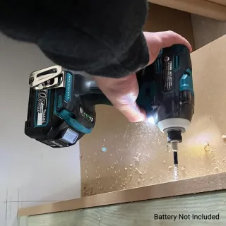 Акумулаторен ударен винтоверт Makita TD004GZ/ 40V