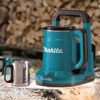 Акумулаторна кана за вода Makita DKT360Z/ 36V