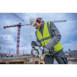 Акумулаторен ъглошлайф BOSCH GWS 18V-180 PC/ 18V Акумулаторен ъглошлайф BOSCH GWS 18V-180 PC/ 18V