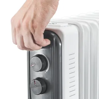 Маслен радиатор TROTEC TRH 21 E/ с термостат / 2.5kW Маслен радиатор TROTEC TRH 21 E/ с термостат / 2.5kW