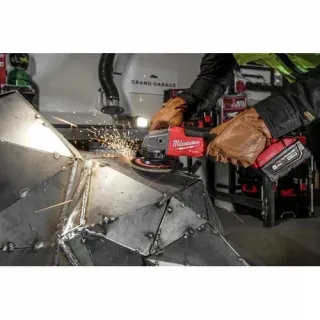 Акумулаторен ъглошлайф Milwaukee M18ONEFSAG125XPDB-0X/ 18V Акумулаторен ъглошлайф Milwaukee M18ONEFSAG125XPDB-0X/ 18V