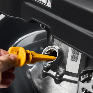 Самоходна бензинова косачка KraftDele KD5084/ 8 к.с. Самоходна бензинова косачка KraftDele KD5084/ 8 к.с.