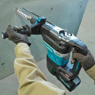 Акумулаторен перфоратор Makita HR005GZ01 SDS-max XGT/ 40 V