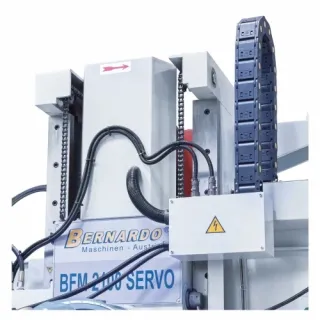 Фреза за метал BERNARDO BFM 2100 Servo/ 11kW