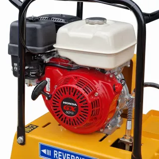 Виброплоча STILER 160 kg/ 30 KN/ 9 к.с. Виброплоча STILER 160 kg/ 30 KN/ 9 к.с.