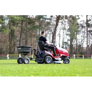 Прикачен разпръсквач за трактори VARO ST-900/ 305 - 366 см