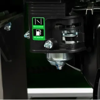 Бензинова дробилка MICUL FERMIER MF-MO1007-S001-G01/ 7 к.с. Бензинова дробилка MICUL FERMIER MF-MO1007-S001-G01/ 7 к.с.