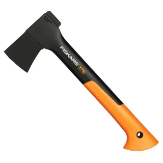 Брадва с пластмасова кания Fiskars XS X7/ 355 мм