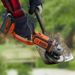 Акумулаторен ъглошлайф Black and Decker BCG720M1/ 18V/ 4 Ah Акумулаторен ъглошлайф Black and Decker BCG720M1/ 18V/ 4 Ah