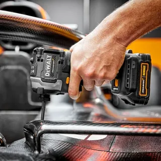 Акумулаторен гайковерт DeWALT DCF85ME2GT-QW/ 18V/ 2x1.7 Ah Акумулаторен гайковерт DeWALT DCF85ME2GT-QW/ 18V/ 2x1.7 Ah