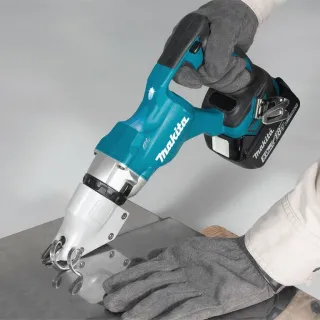 Акумулаторна ножица за метал Makita DJS200Z LXT/ 18V