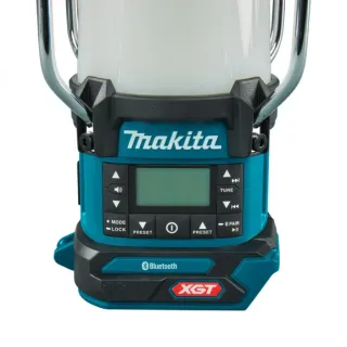 Акумулаторно радио с фенер Makita MR010GZ/ 40V