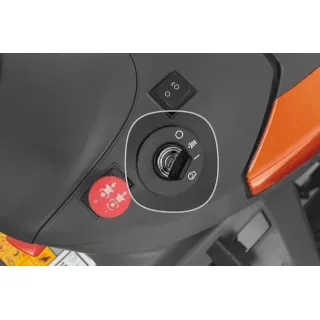 Трактор райдер за косене Husqvarna TC 215T / 11.7 kW/ 15.6 к.с.