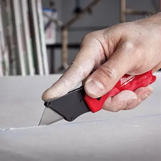 Макетен джобен нож Milwaukee Fastback 4932471356/ 157 мм Макетен джобен нож Milwaukee Fastback 4932471356/ 157 мм