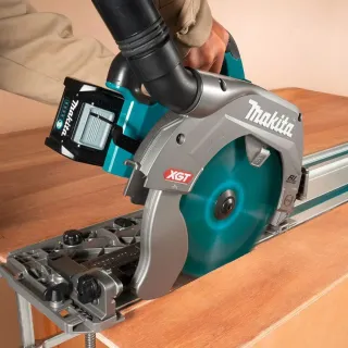 Акумулаторен циркуляр Makita HS009GT201/ 40V/ 2x5.0Ah