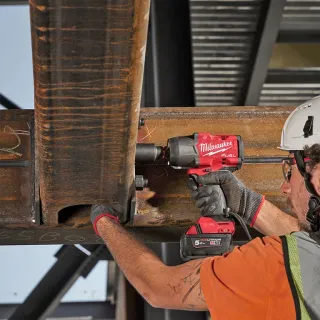 Акумулаторен ударен гайковерт Milwaukee M18 FHIW2F12-0X/ 18V