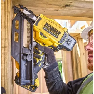 Акумулаторен такер Dewalt DCN930N/ 18V