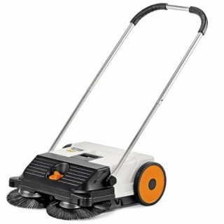 Механична метла KG 550 на Stihl