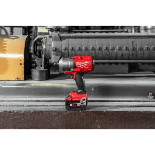 Акумулаторен гайковерт Milwaukee M18ONEFHIWP12-0X/ 18V Акумулаторен гайковерт Milwaukee M18ONEFHIWP12-0X/ 18V