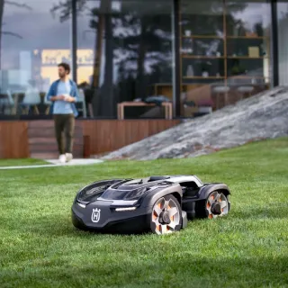 Акумулаторна косачка робот Husqvarna Automower 435X AWD/ 18V/ 5Ah